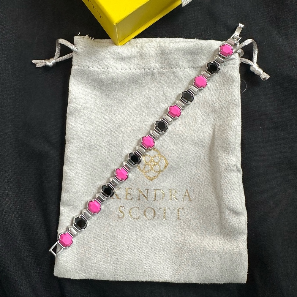 NWOT Kendra Scott Tara Bracelet - Picture 2 of 3